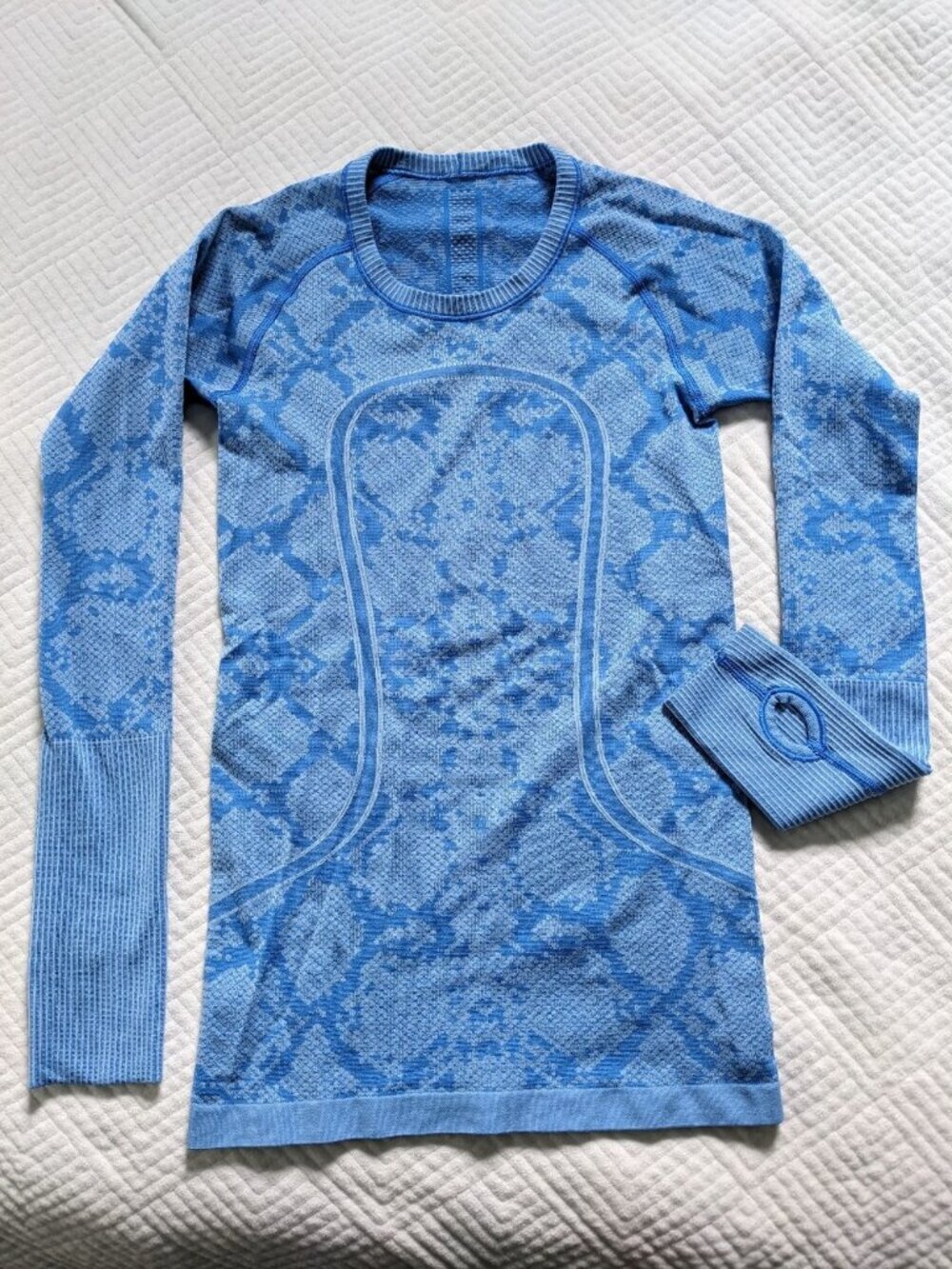 Lululemon Swiftly Tech LS Crew Ziggy Snake Size 4 Blue